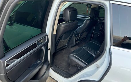 Volkswagen Touareg III, 2015 год, 3 150 000 рублей, 12 фотография