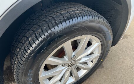 Volkswagen Touareg III, 2015 год, 3 150 000 рублей, 33 фотография