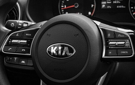 KIA K3, 2019 год, 2 099 000 рублей, 13 фотография