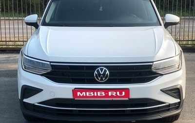 Volkswagen Tiguan II, 2021 год, 3 000 000 рублей, 1 фотография