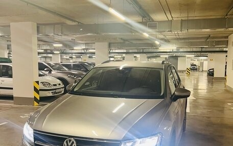 Volkswagen Tiguan II, 2019 год, 2 550 000 рублей, 1 фотография