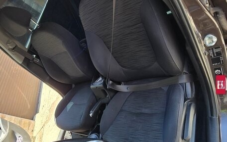 Hyundai Solaris II рестайлинг, 2014 год, 1 000 000 рублей, 10 фотография