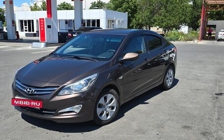 Hyundai Solaris II рестайлинг, 2014 год, 1 000 000 рублей, 7 фотография