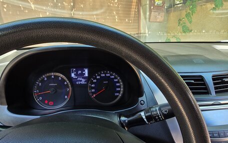 Hyundai Solaris II рестайлинг, 2014 год, 1 000 000 рублей, 21 фотография