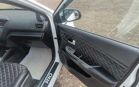 KIA Rio III рестайлинг, 2013 год, 720 000 рублей, 4 фотография