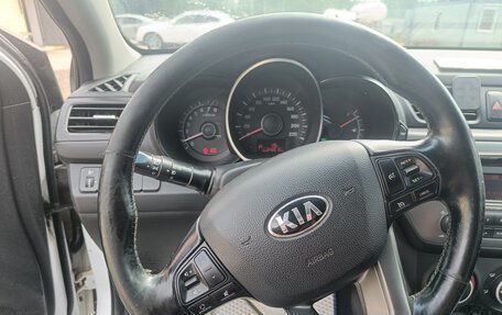 KIA Rio III рестайлинг, 2013 год, 720 000 рублей, 12 фотография
