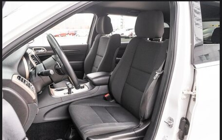 Jeep Grand Cherokee, 2013 год, 3 480 000 рублей, 2 фотография