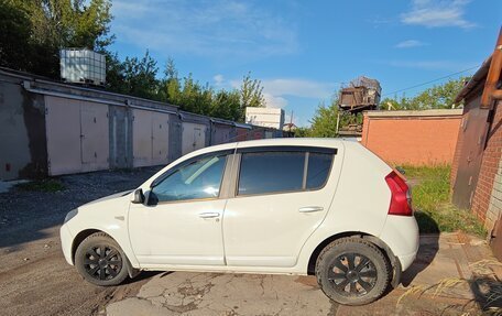 Renault Sandero I, 2013 год, 710 000 рублей, 4 фотография