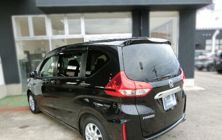 Honda Freed II, 2017 год, 1 160 001 рублей, 8 фотография