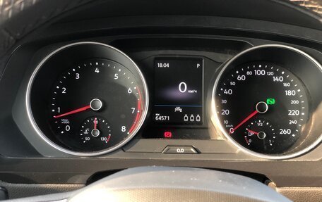 Volkswagen Tiguan II, 2021 год, 3 000 000 рублей, 9 фотография