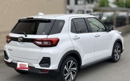 Toyota Raize I, 2022 год, 960 000 рублей, 5 фотография