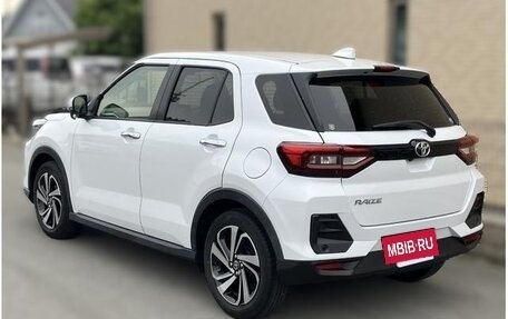 Toyota Raize I, 2022 год, 960 000 рублей, 7 фотография