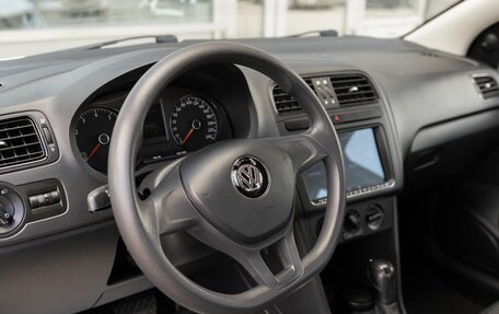Volkswagen Polo VI (EU Market), 2018 год, 1 130 000 рублей, 11 фотография
