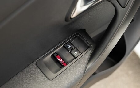 Volkswagen Polo VI (EU Market), 2018 год, 1 130 000 рублей, 17 фотография