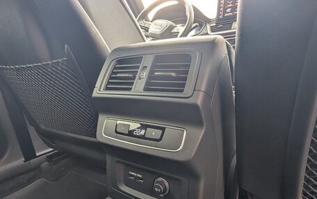 Audi Q5, 2021 год, 5 750 000 рублей, 34 фотография