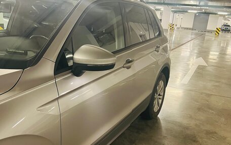 Volkswagen Tiguan II, 2019 год, 2 550 000 рублей, 3 фотография