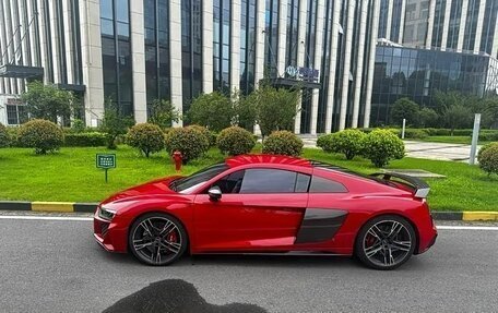 Audi R8, 2021 год, 11 900 006 рублей, 3 фотография