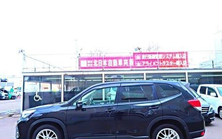 Subaru Forester, 2018 год, 2 281 000 рублей, 2 фотография