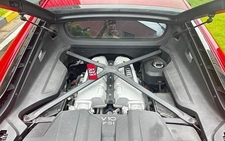 Audi R8, 2021 год, 11 900 006 рублей, 12 фотография