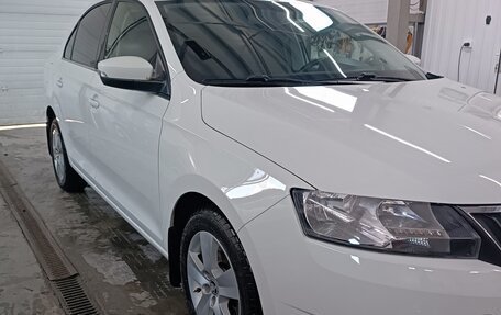 Skoda Rapid I, 2017 год, 1 250 000 рублей, 3 фотография