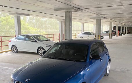 BMW 1 серия, 2005 год, 600 000 рублей, 8 фотография