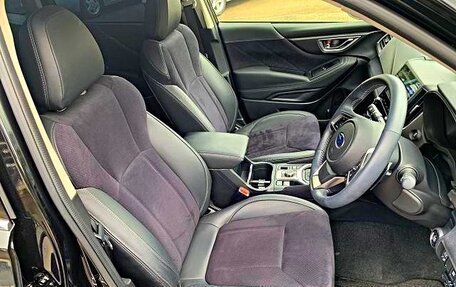 Subaru Forester, 2021 год, 2 300 001 рублей, 8 фотография