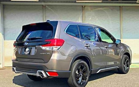 Subaru Forester, 2021 год, 2 300 001 рублей, 5 фотография