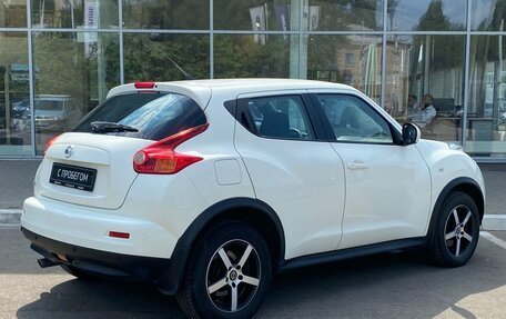 Nissan Juke II, 2011 год, 945 000 рублей, 5 фотография