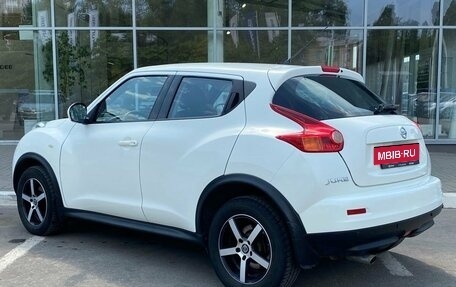 Nissan Juke II, 2011 год, 945 000 рублей, 7 фотография