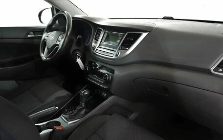 Hyundai Tucson III, 2016 год, 1 495 000 рублей, 12 фотография
