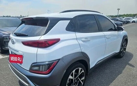 Hyundai Kona I, 2022 год, 1 890 000 рублей, 15 фотография