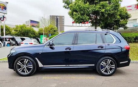 BMW X7, 2021 год, 8 400 000 рублей, 3 фотография