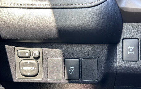 Toyota RAV4, 2014 год, 1 799 000 рублей, 16 фотография