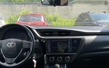 Toyota Corolla, 2016 год, 1 300 000 рублей, 5 фотография
