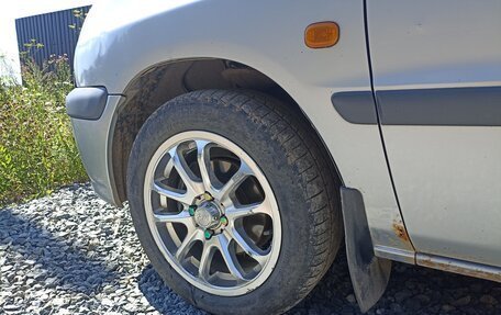 Toyota Raum I, 1997 год, 390 000 рублей, 10 фотография