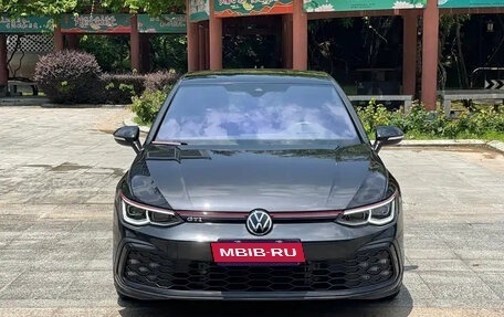 Volkswagen Golf GTI, 2021 год, 2 460 690 рублей, 2 фотография