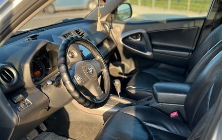 Toyota RAV4, 2008 год, 1 380 000 рублей, 11 фотография