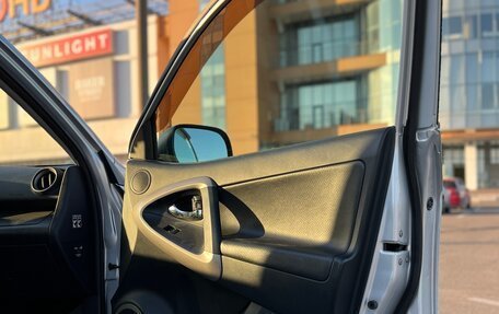 Toyota RAV4, 2008 год, 1 380 000 рублей, 18 фотография
