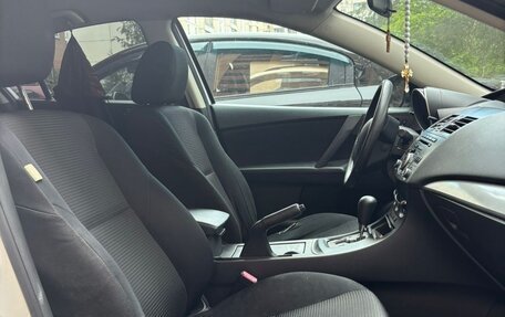 Mazda 3, 2012 год, 600 000 рублей, 11 фотография