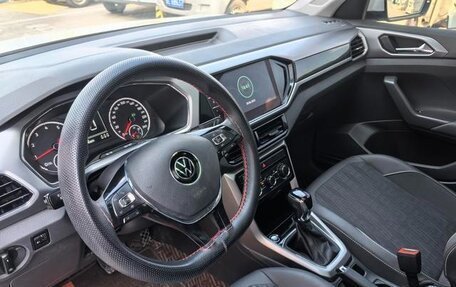 Volkswagen T-Cross I, 2021 год, 1 540 000 рублей, 7 фотография
