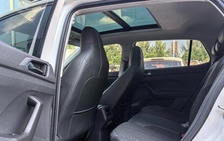Volkswagen T-Cross I, 2021 год, 1 540 000 рублей, 12 фотография