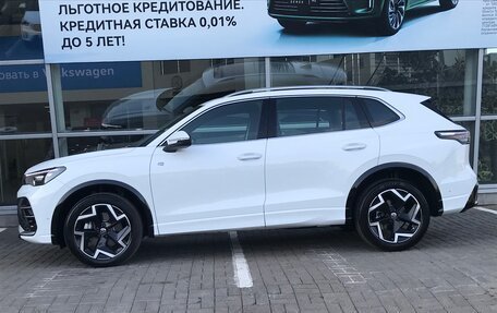 Volkswagen Tiguan, 2024 год, 5 100 000 рублей, 18 фотография