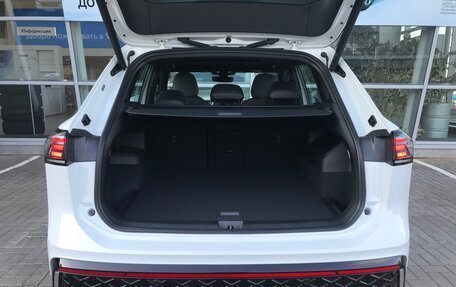 Volkswagen Tiguan, 2024 год, 5 100 000 рублей, 22 фотография