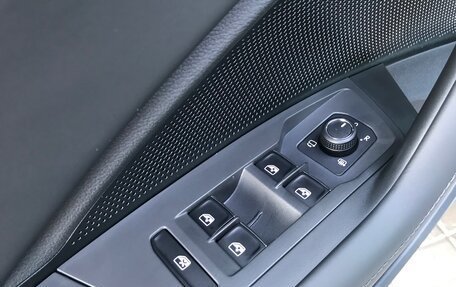 Volkswagen Tiguan, 2024 год, 5 100 000 рублей, 36 фотография