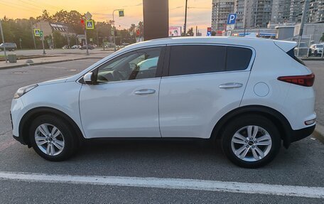 KIA Sportage IV рестайлинг, 2018 год, 1 800 000 рублей, 10 фотография