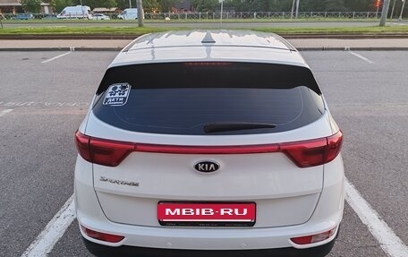KIA Sportage IV рестайлинг, 2018 год, 1 800 000 рублей, 14 фотография