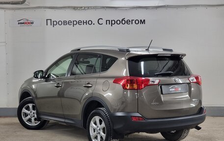 Toyota RAV4, 2014 год, 1 760 000 рублей, 5 фотография