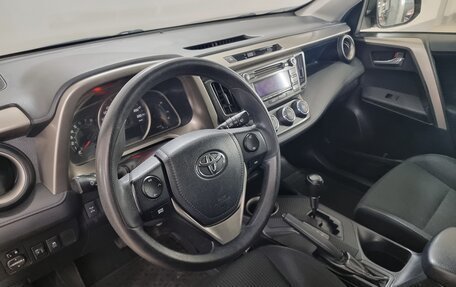 Toyota RAV4, 2014 год, 1 760 000 рублей, 7 фотография