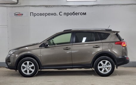 Toyota RAV4, 2014 год, 1 760 000 рублей, 4 фотография