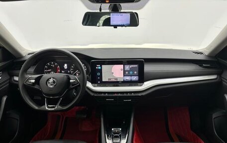 Skoda Octavia IV, 2022 год, 2 210 000 рублей, 9 фотография